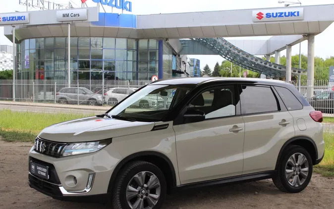 krynica morska Suzuki Vitara cena 116390 przebieg: 22311, rok produkcji 2023 z Krynica Morska